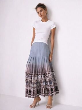 Rare TED BAKER  Pleated Ombre Maxi Skirt Sz:0
